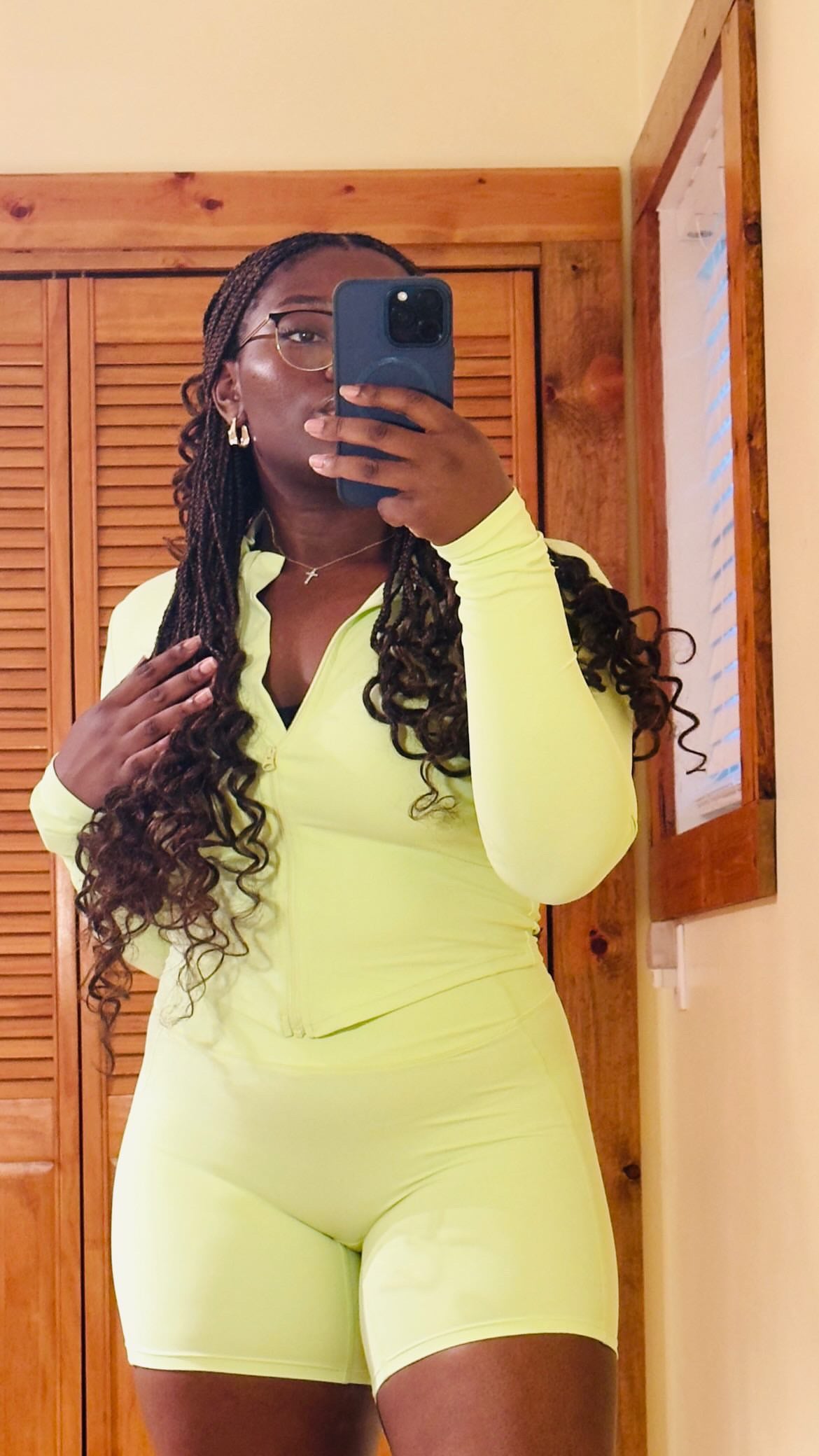 GLO Set - NAIMANI