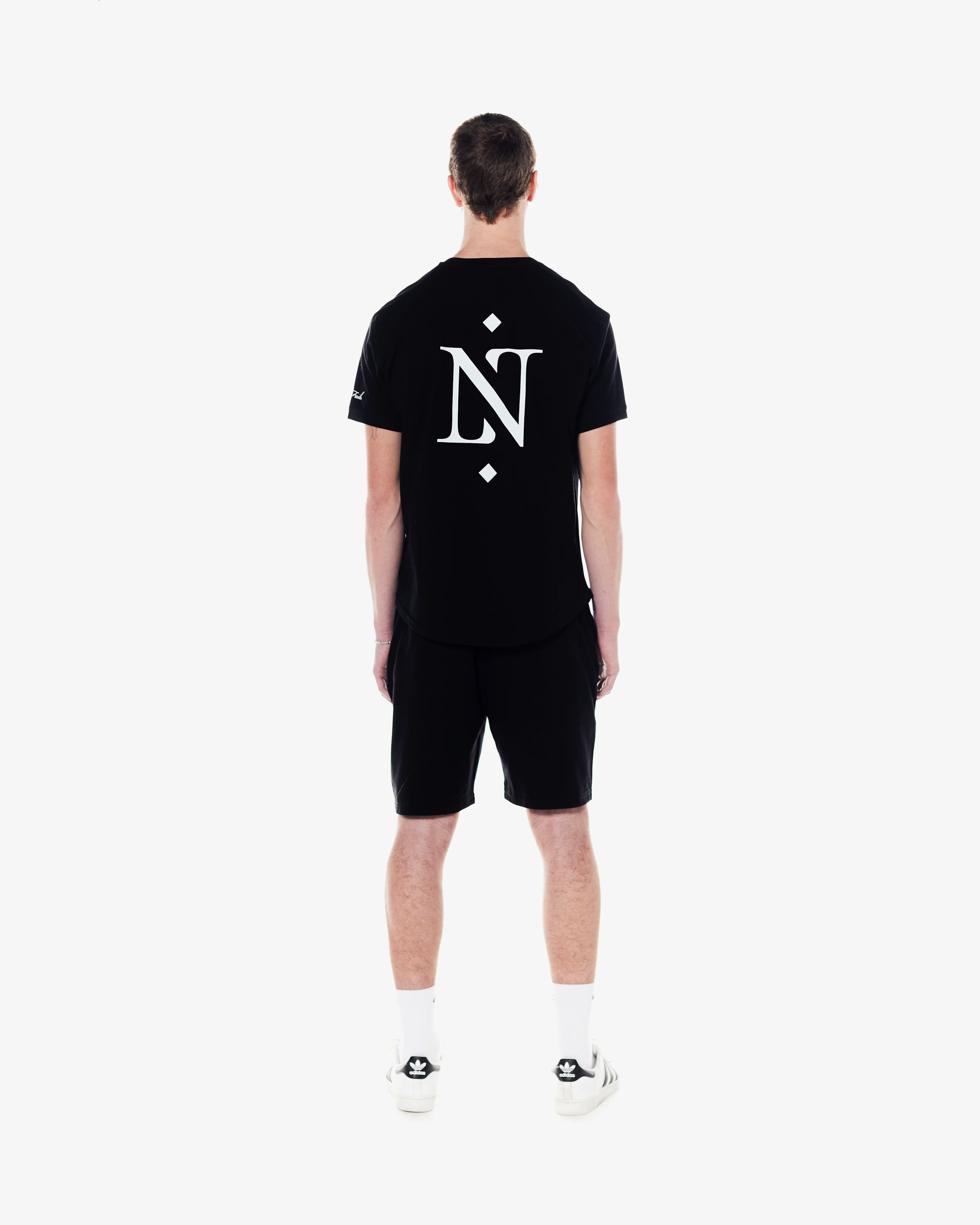 Black LUXE T-Shirt - NAIMANI
